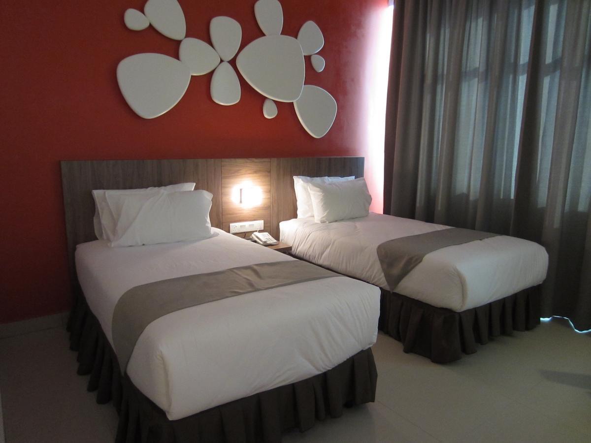 D Hotel Seri Iskandar Habitación foto