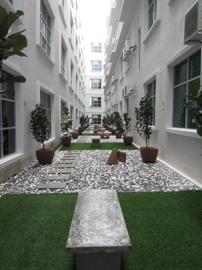 D Hotel Seri Iskandar Exterior foto